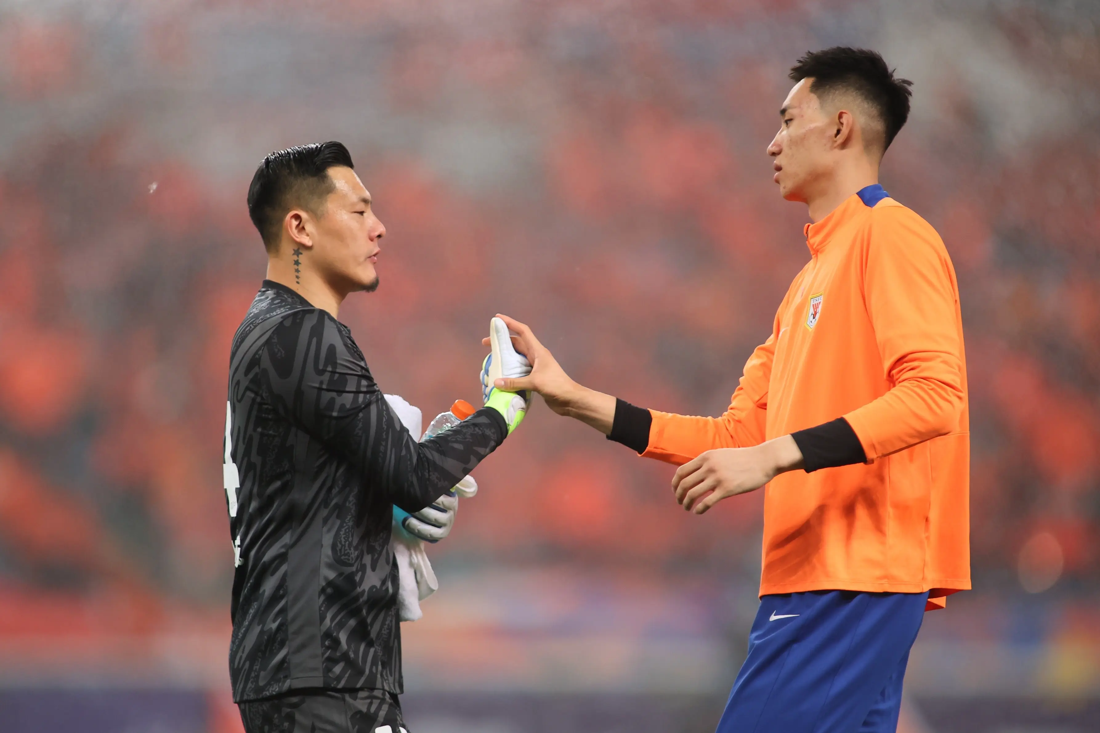 src, 有利于球迷 src, 有利于球迷