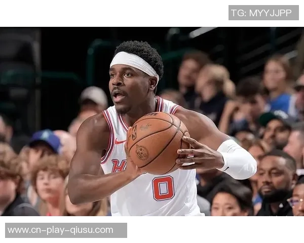 关键时刻射中两记三分，火箭候补后场大将又一次拯救了球队-